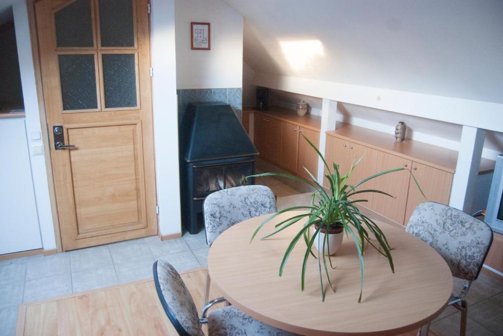 Nette Hotel Parnu Room photo