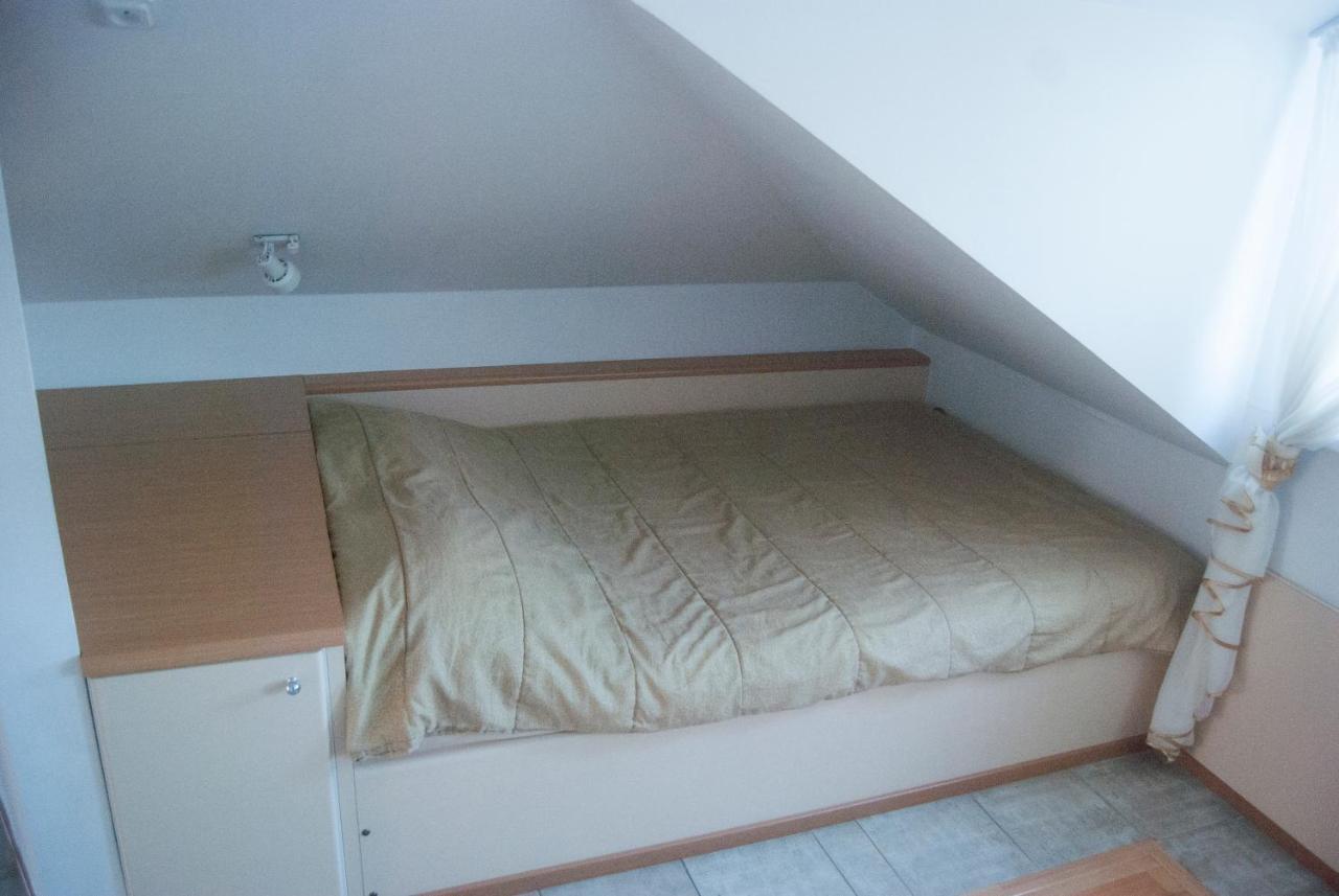 Nette Hotel Parnu Room photo